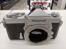 一眼レフカメラ|NIKON