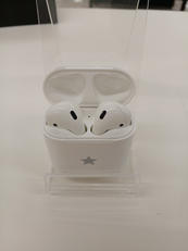 AIRPODS|APPLE