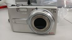 デジタルカメラ|FUJIFILM