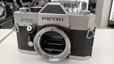フィルム一眼レフ|PETRI