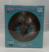 初音ミク|フリュー