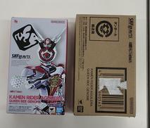 仮面ライダーリバイス|BANDAI