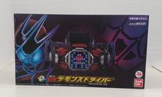 仮面ライダーリバイス|BANDAI