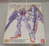 ガンダム|BANDAI