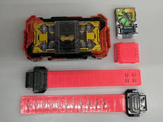 仮面ライダーガチャード|BANDAI
