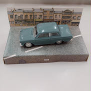 D708 FORD CORTINA SALOON