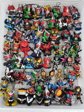 仮面ライダーキーホルダー|BANDAI