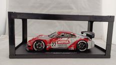 1/18 スケール|AUTOART