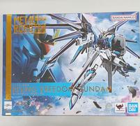 ライジングフリーダムガンダム|BANDAI
