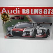 アウディR8　LMS　GT3