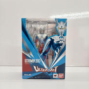 ウルトラマンゼロ 初回特典付き|バンダイ