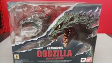 S.H.MONSTERARTS|BANDAI