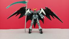 ガンダムデスサイズヘルカスタム|BANDAI