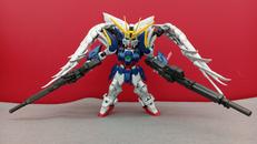 ウイングガンダムゼロEW|BANDAI