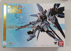 ガンダム|BANDAI