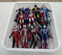 ウルトラマンシリーズ|円谷プロ