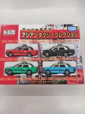 トミカ|タカラトミー