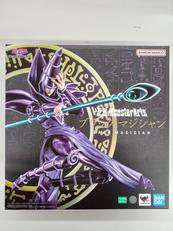 S.H.MONSTERARTS|BANDAI