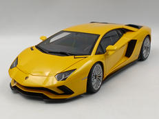 1/18スケール車|AUTOART