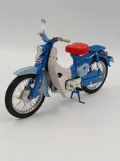 1/10スケールバイク|EBBRO