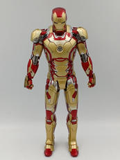 ムービーマスターピース|HOT TOYS