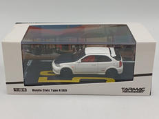 1/64スケール車|TARMAC