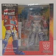 アメイジング・ヤマグチ コンボイ|海洋堂