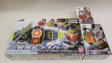 戦極ドライバー|BANDAI