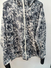 ナイロンジャケット カモフラ GRY|COLUNBIA