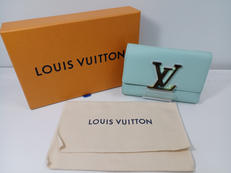 ポルトフォイユ・カプシーヌ コンパクト|LOUIS VUITTON