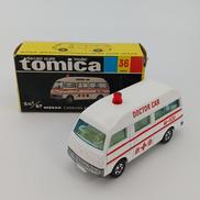 日産キャラバン救急車|TOMY