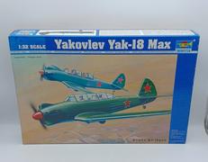 YAKOVLEV YAK-18 MAX|TRUMPETER