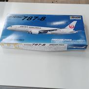BOEING 787-8|童友社