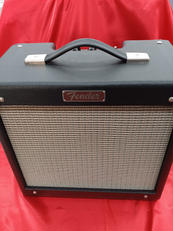 真空管ギターアンプ|FENDER