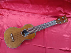 ソプラノ　ウクレレ|TKITKI