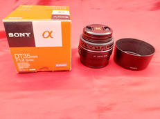 単焦点レンズ|SONY