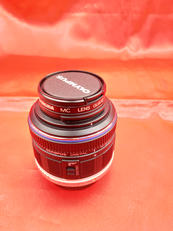 標準ズームレンズ|OLYMPUS