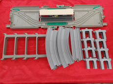 高架駅&旧高架レールセット|トミー