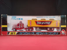 ケンウォース40フィートコンテナ|シンセイ