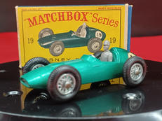 アストンマーチン・レーサー|マッチボックス