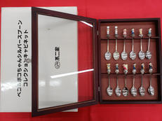 ペコ＆ポコちゃんシルバースプーンコレクションキャビネット|不二家