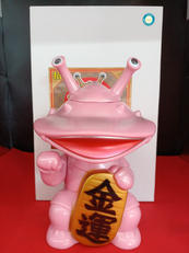 金運!招きカネゴン(さくら色)|墓場の画廊/U.S.TOYS
