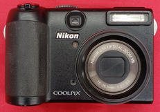 デジタルカメラ|NIKON