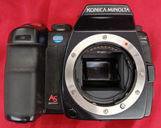 デジタル一眼レフ|KONICA MINOLTA