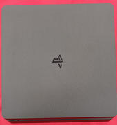 プレイステーション4本体|SONY