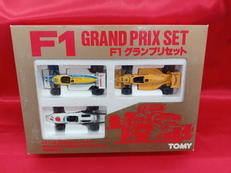 トミカ|TOMY