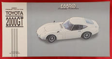 1/24 TOYOTA 2000GT ホワイト|EBBRO