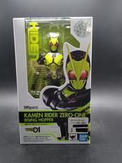 仮面ライダーゼロワン ライジングホッパー|BANDAI
