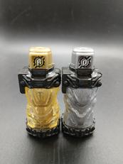 DXゴールドラビットフルボトル&シルバードラゴンフルボトル|BANDAI