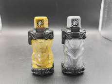 DXゴールドラビットフルボトル&シルバードラゴンフルボトル|BANDAI